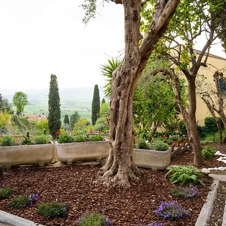 Apartment - Casa Di Alice Nel Borgo Lajatico