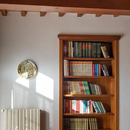 - Casa Di Alice Nel Borgo Lajatico