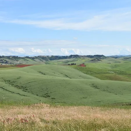 - Casa Di Alice Nel Borgo Lajatico