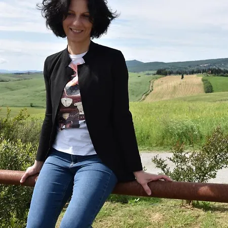 - Casa Di Alice Nel Borgo Apartament *